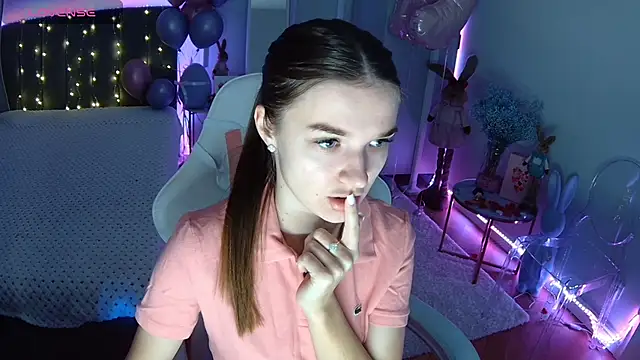 Ann Wood online show from 03.09.26