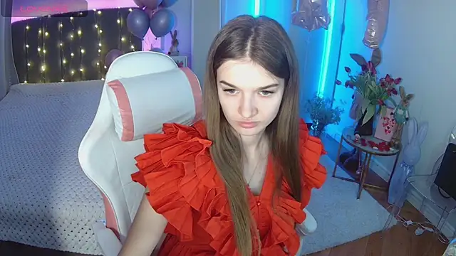 Ann Wood online show from 03.15.26