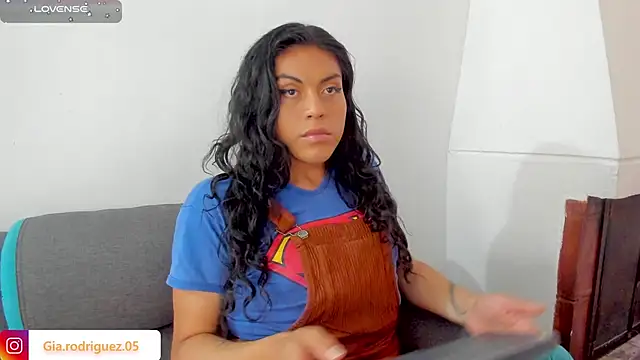 Jess Hoffman online show from 04.30.26