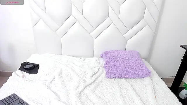 AsianSlut  online show from 05.01.26