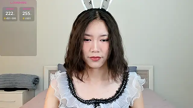 Kiraeko online show from 04.30.26