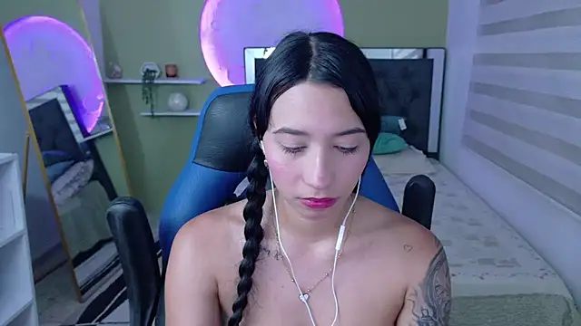 ivvoncute online show from 07.02.26