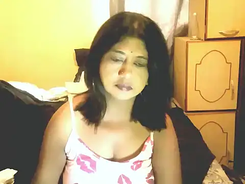 IndianPleasures21 online show from 03.17.26