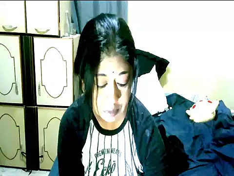 IndianPleasures21 online show from 06.18.26