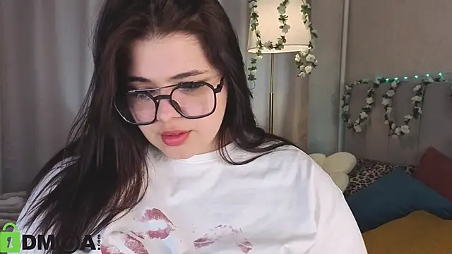 Snapshot of Annet_Nel1son chatting on 05.20.26 Annet Nel1son online show from 05.20.26
