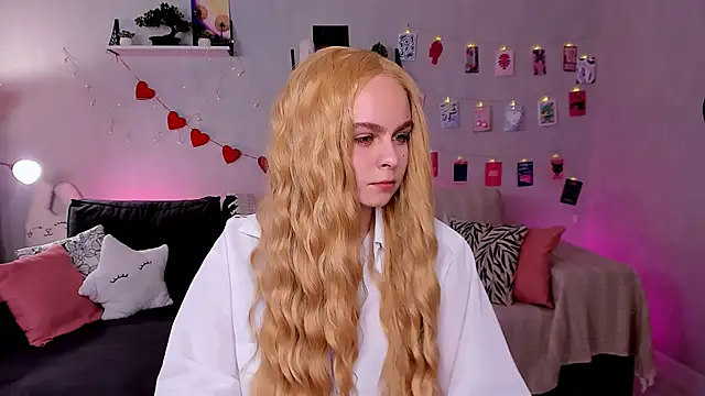 VivienAllen online show from 03.03.26