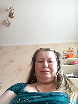 KiraStanton online show from 04.21.26