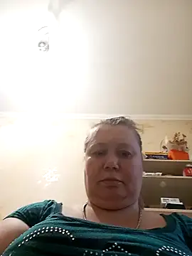 KiraStanton online show from 05.04.26