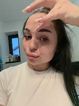 Olivia Noor online show from 04.28.26