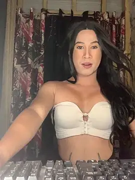 Snapshot of Conmasterxxx chatting on 03.25.26 Conmasterxxx online show from 03.25.26