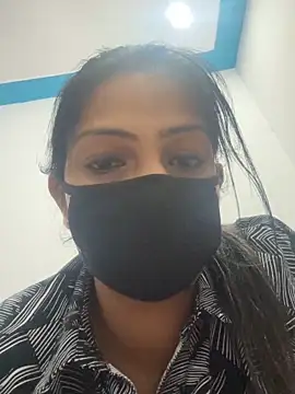 Daisy-Pandey online show from 03.10.26