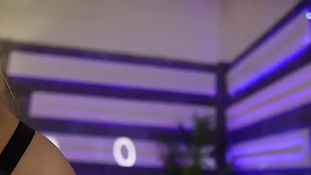 ItsIvyLicious  online show from 02.28.26