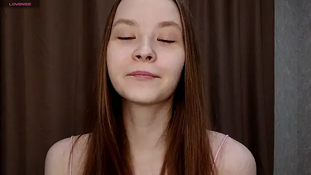 LeslieShay online show from 04.28.26