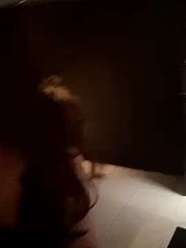 milk chloe  online show from 04.28.26