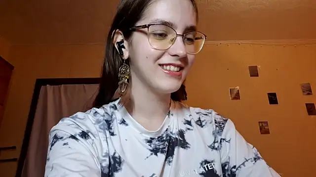 Katelemon online show from 03.04.26