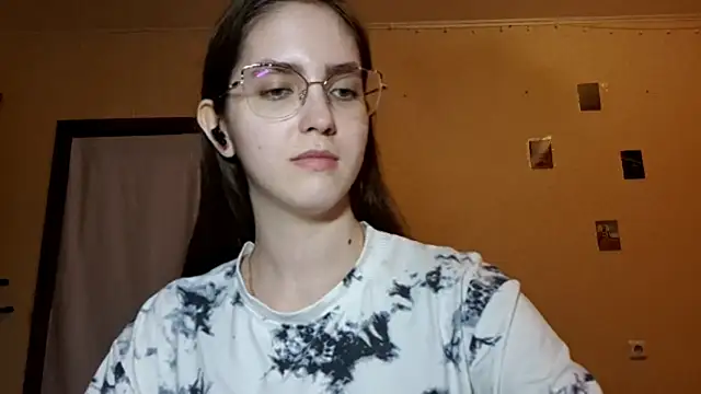 Katelemon online show from 04.22.26