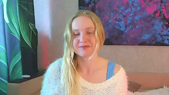 Lanavi Smile online show from 06.17.26