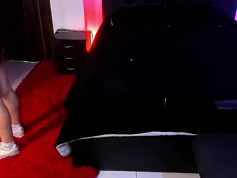 ginebrapurple online show from 02.28.26