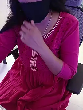 Queenlipx online show from 03.08.26