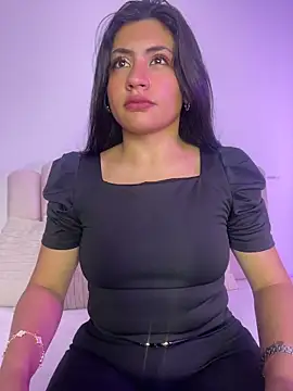 Snapshot of celeste_z chatting on 06.19.26 celeste z online show from 06.19.26