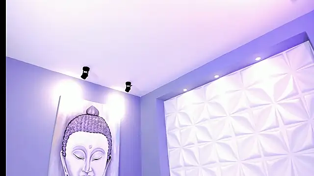 EXTRAHORNYNINA online show from 02.25.26