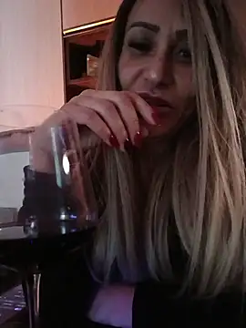anajulia10 online show from 07.16.26