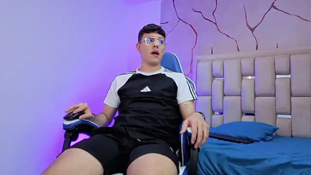 IanBlake  online show from 03.06.26