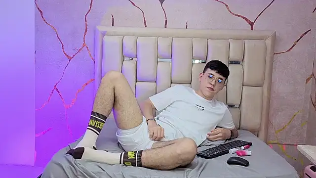 IanBlake  online show from 03.10.26