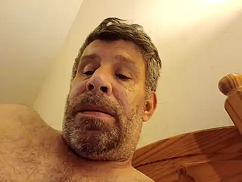 stud2512 online show from 04.24.26