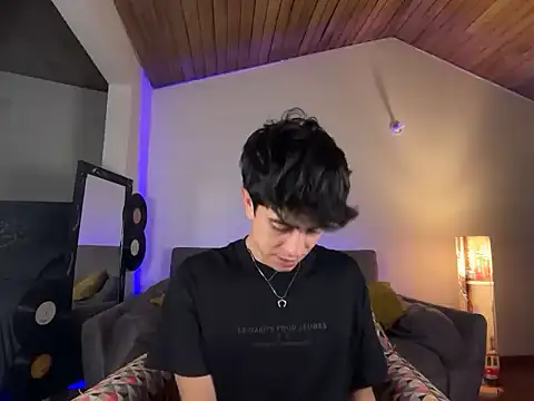 Stolas ying online show from 03.12.26