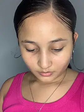 Snapshot of laly_spank chatting on 02.27.26 laly spank online show from 02.27.26