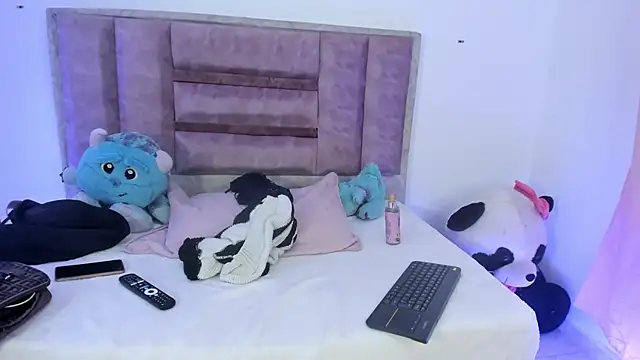 LunoxVelvet online show from 06.24.26
