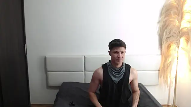 Snapshot of Mat_Jhonson chatting on 03.28.26 Mat Jhonson online show from 03.28.26