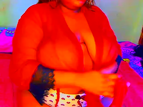 SweetChubbyQueen online show from 03.04.26