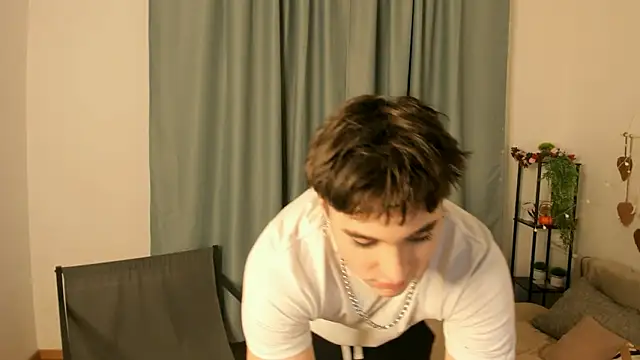 Snapshot of CipherMoth chatting on 03.03.26 CipherMoth online show from 03.03.26