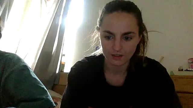 Snapshot of sheila_y_celia chatting on 03.15.26 sheila y celia online show from 03.15.26