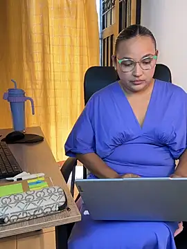 Valentina Liora online show from 03.09.26