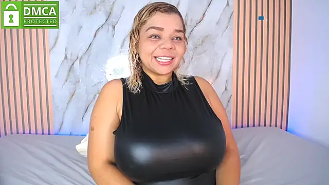 CasieBigtits online show from 03.21.26