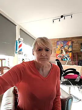 Snapshot of Heidiblueeyes chatting on 03.06.26 Heidiblueeyes online show from 03.06.26