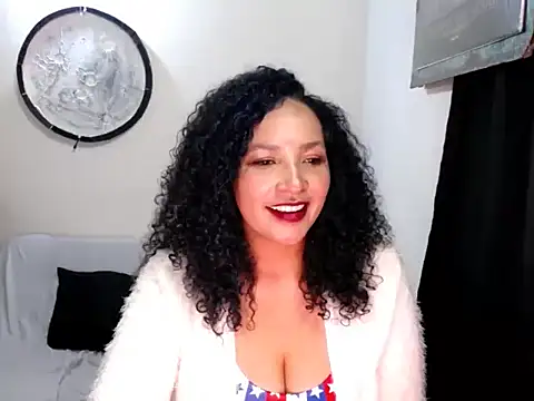 Snapshot of Nerea_Boolsara8 chatting on 07.05.26 Nerea Boolsara8 online show from 07.05.26
