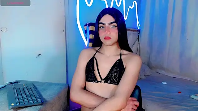 xyaraluv  online show from 04.23.26