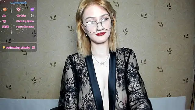 NicoleDaviss online show from 06.19.26