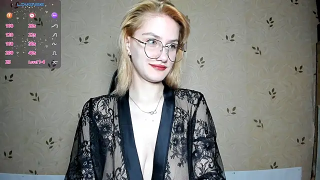 NicoleDaviss online show from 06.23.26