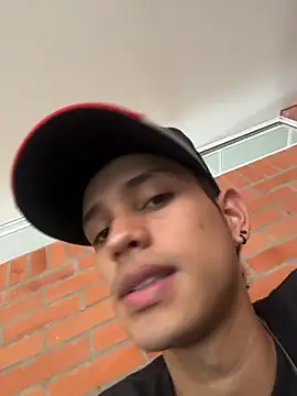 Snapshot of HarryGaze chatting on 03.09.26 HarryGaze online show from 03.09.26