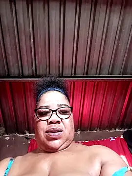 Snapshot of ImminentShame chatting on 04.07.26 ImminentShame online show from 04.07.26