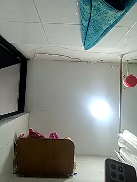 Little Sweett online show from 03.10.26