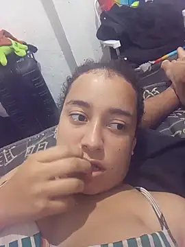 Snapshot of Ellem_05 chatting on 04.02.26 Ellem 05 online show from 04.02.26