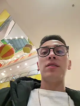 Thiago Jones1 online show from 03.15.26