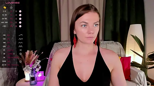 ParisJackson online show from 06.09.26