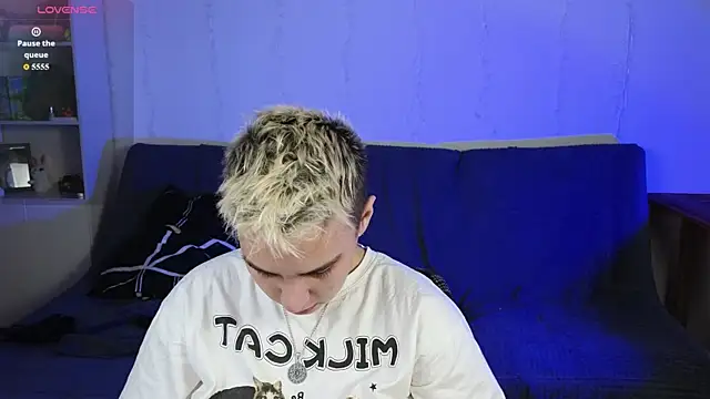 LuxuryLoverss online show from 06.15.26
